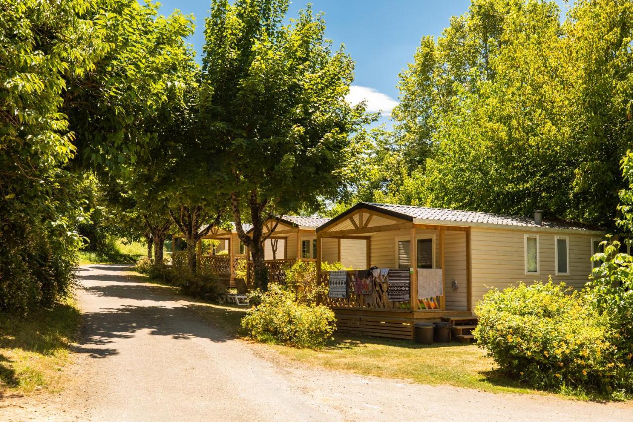 Camping Rcn Le Moulin De La Pique Belvès Esterno foto