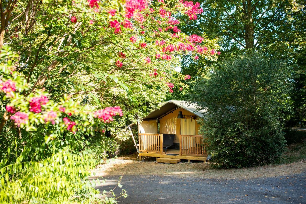 Camping Rcn Le Moulin De La Pique Belvès Esterno foto