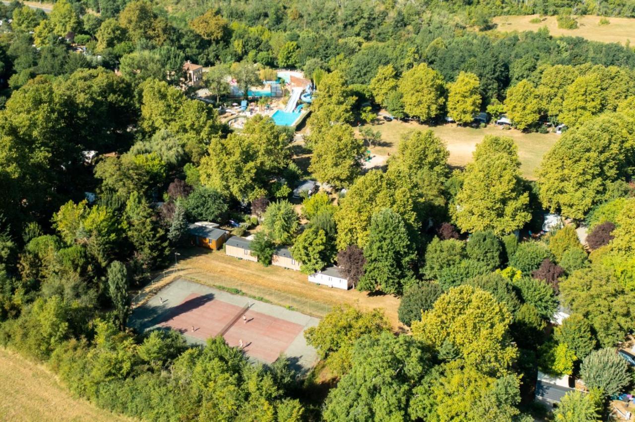 Camping Rcn Le Moulin De La Pique Belvès Esterno foto