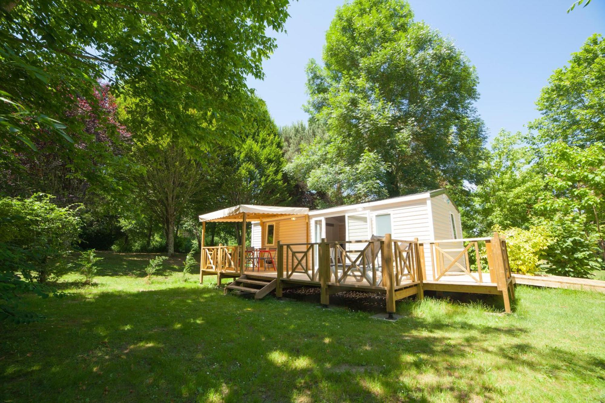 Camping Rcn Le Moulin De La Pique Belvès Esterno foto