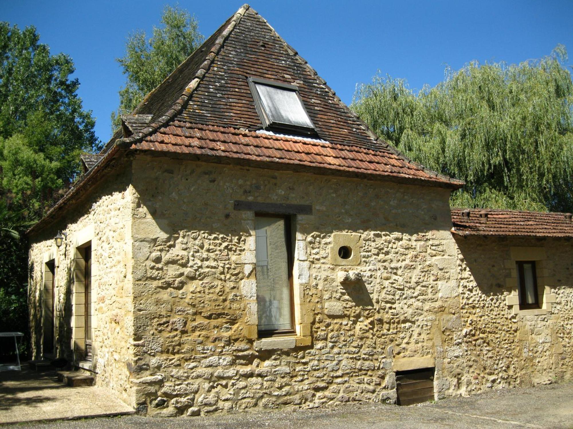 Camping Rcn Le Moulin De La Pique Belvès Esterno foto