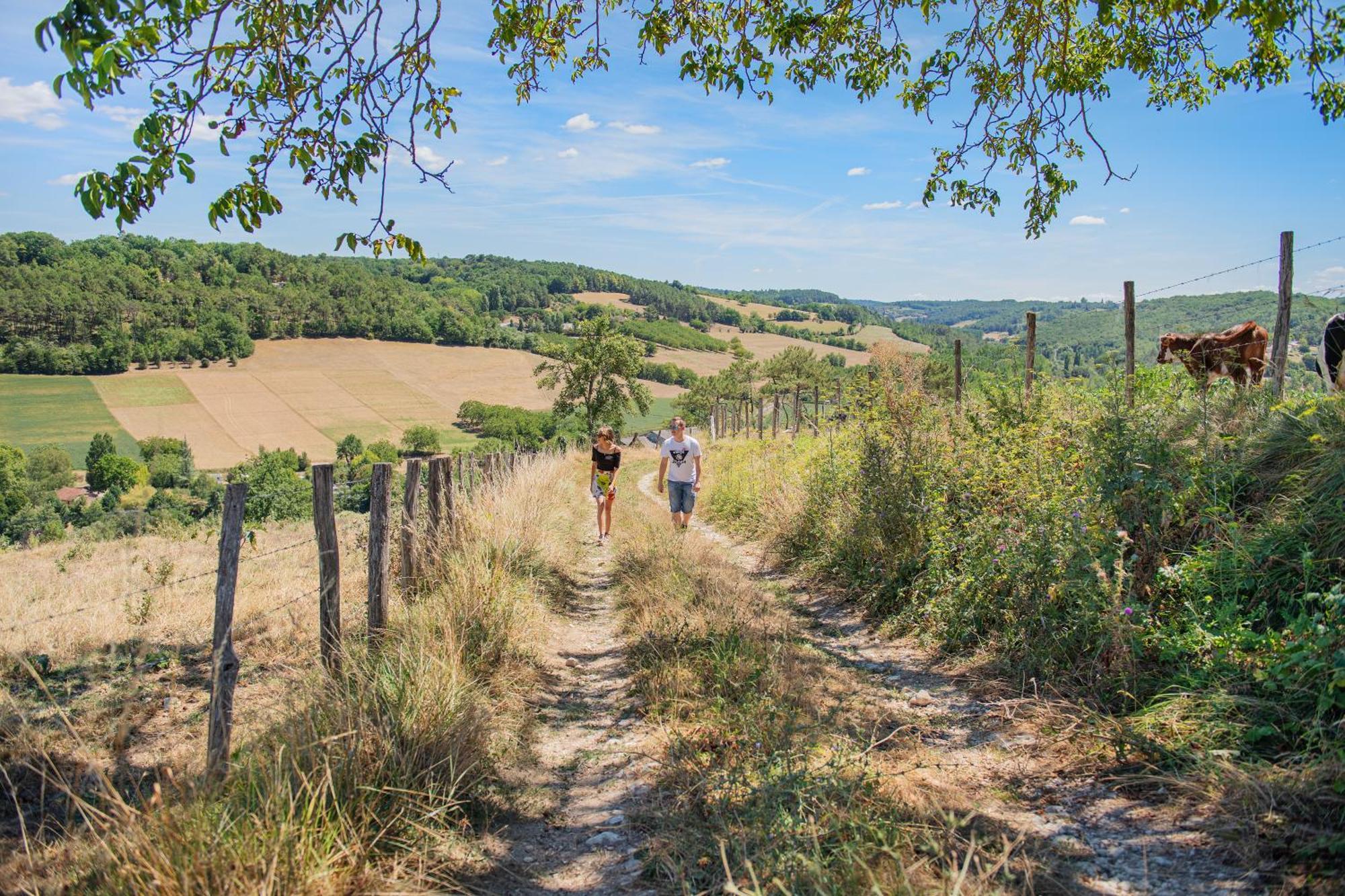 Camping Rcn Le Moulin De La Pique Belvès Esterno foto